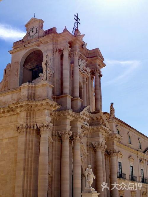 basilica of santa cro florence,Architectural Marvels