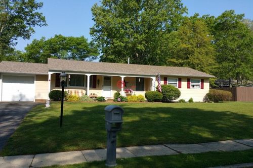 1028 cox cro rd toms river nj,Property Overview