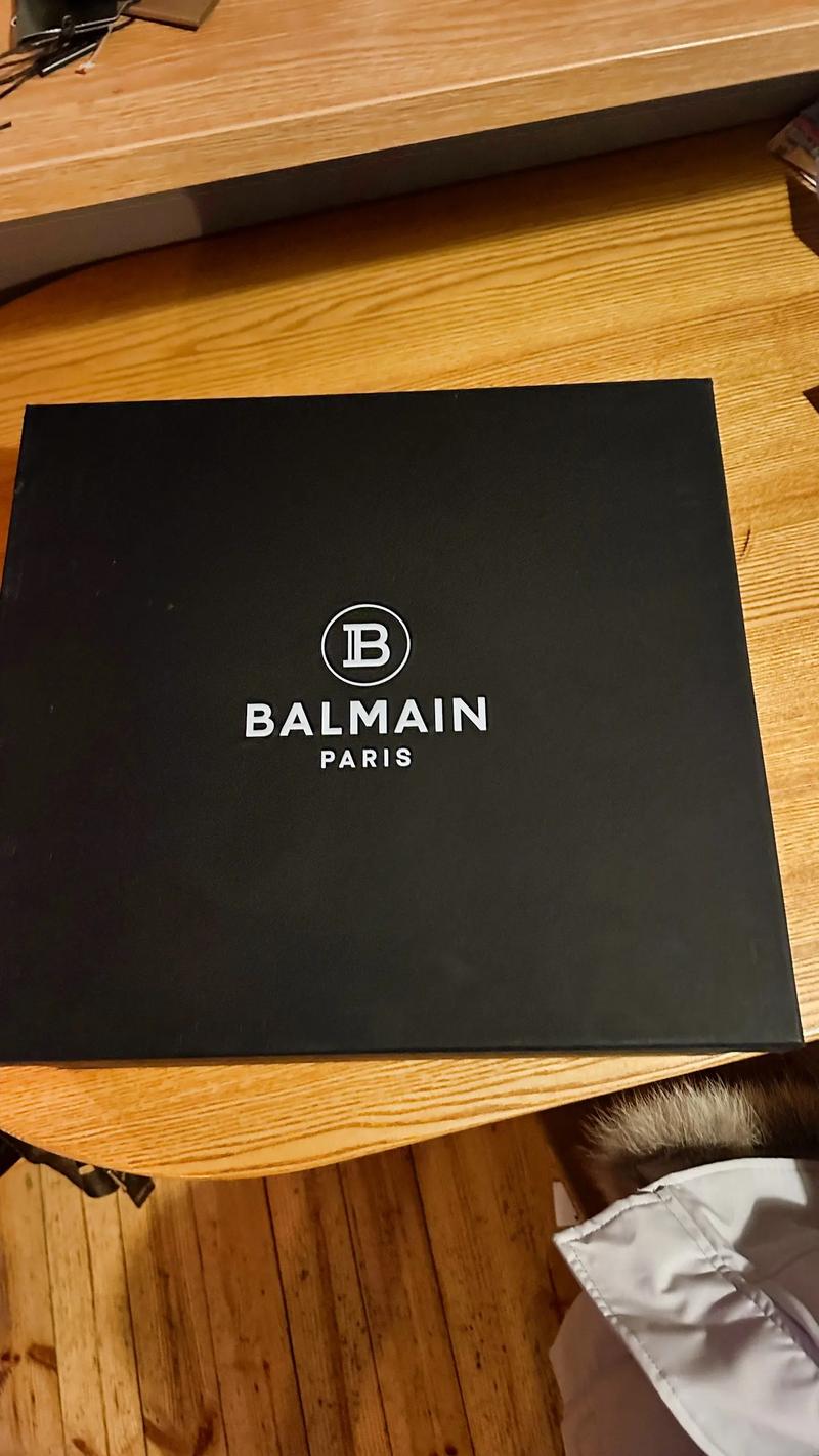 balmain boots croos,Balmain Boots Cross: A Comprehensive Guide