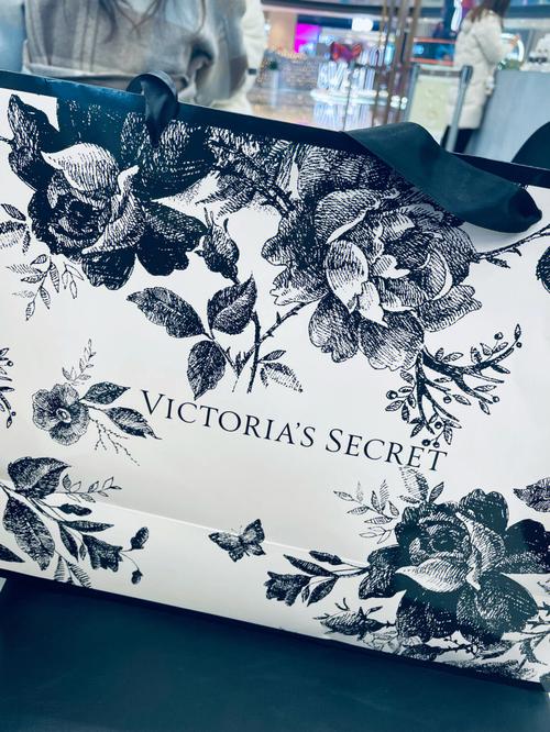 cro victorias secret transatlin,Cro Victoria’s Secret Transatlantic: A Detailed Overview